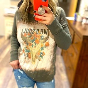 Women Skull Wild Soul Crewneck